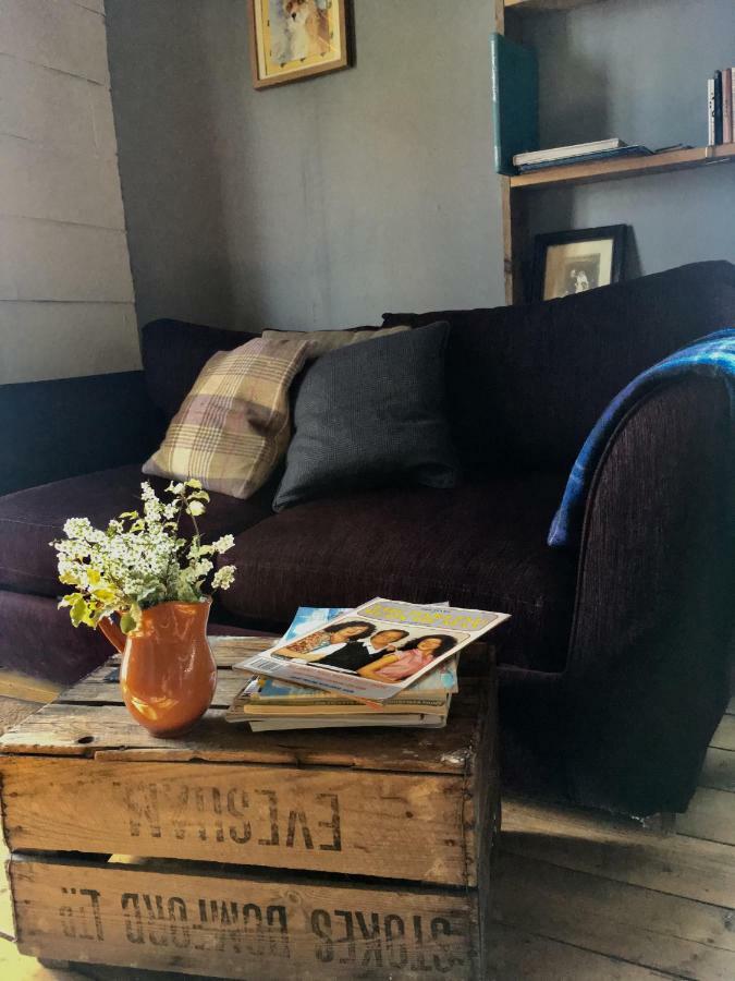 The Old Apple Shed Cosy Heated Cottage In A Meadow Close To The Charming Village Of Bethersden Ashford Kültér fotó